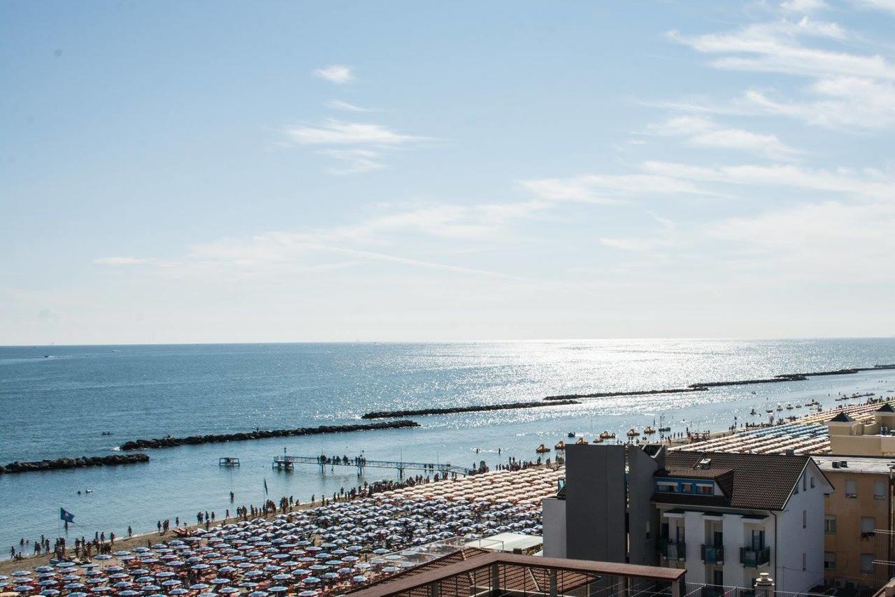 Hotel Miranda Bellaria-Igea Marina Exterior photo